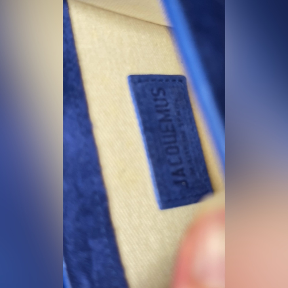 Jacquemus Le Piccolo Mini Shoulder Bag - Picture 12 of 16
